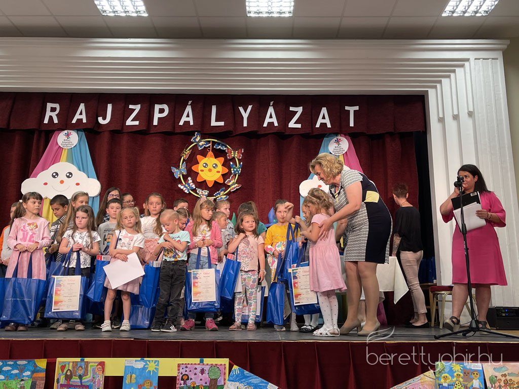 Rajzpalyazat_eredmenyhirdetes_BSZSZK82