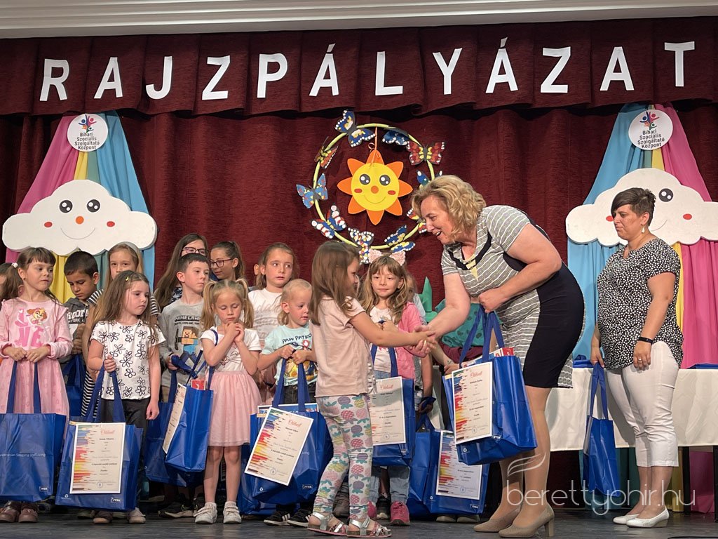 Rajzpalyazat_eredmenyhirdetes_BSZSZK89