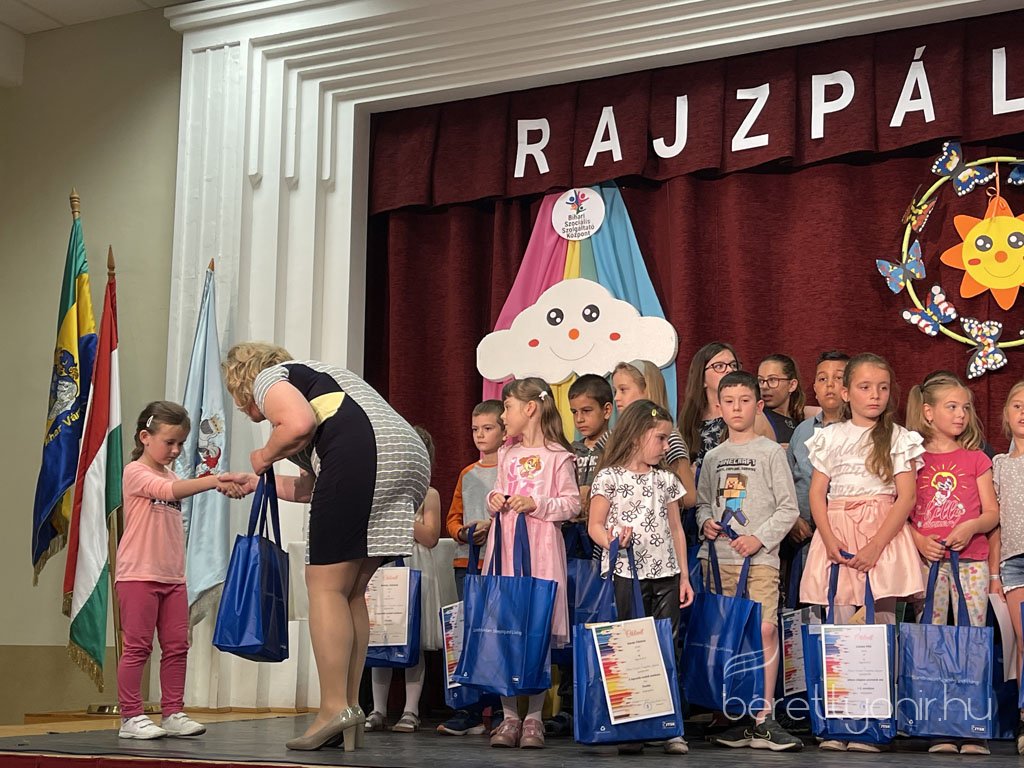 Rajzpalyazat_eredmenyhirdetes_BSZSZK93