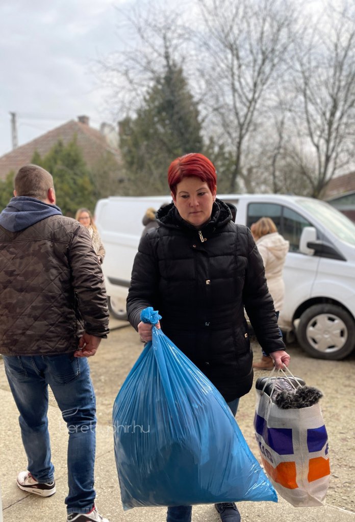 Ruhaadomany_az_EFI-tol01