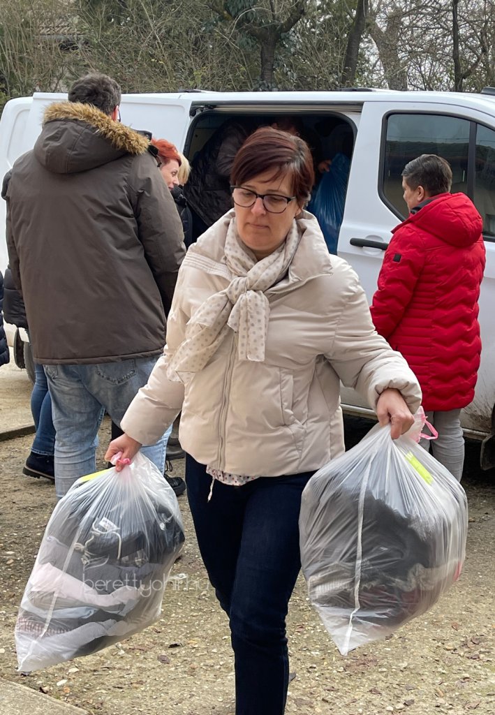 Ruhaadomany_az_EFI-tol04