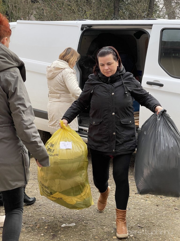 Ruhaadomany_az_EFI-tol07