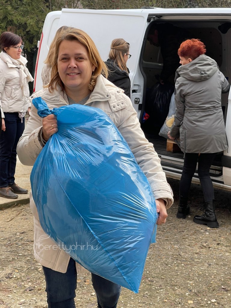 Ruhaadomany_az_EFI-tol08