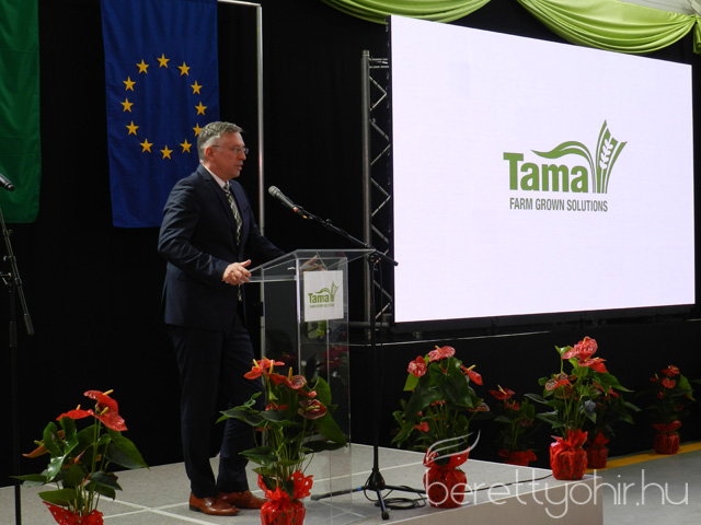 Tama raktárcsarnok átadó ünnepség 35