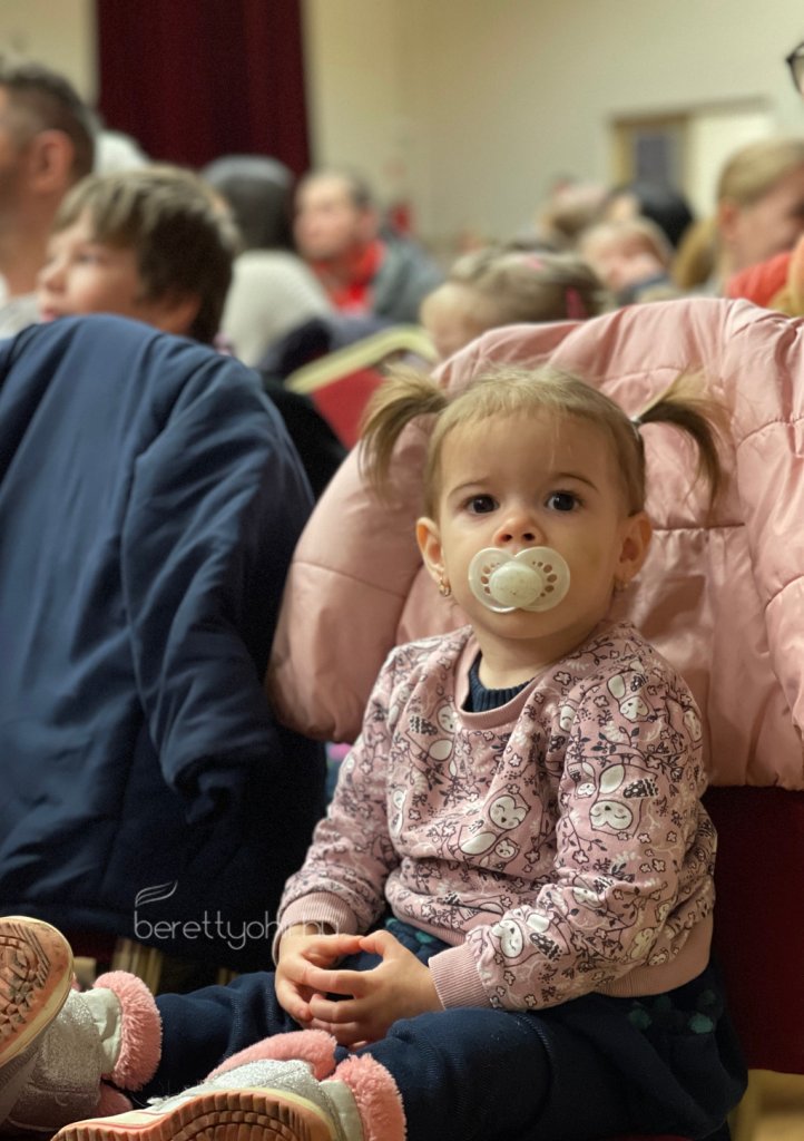 Megerkezett_a_tama_mikulas02