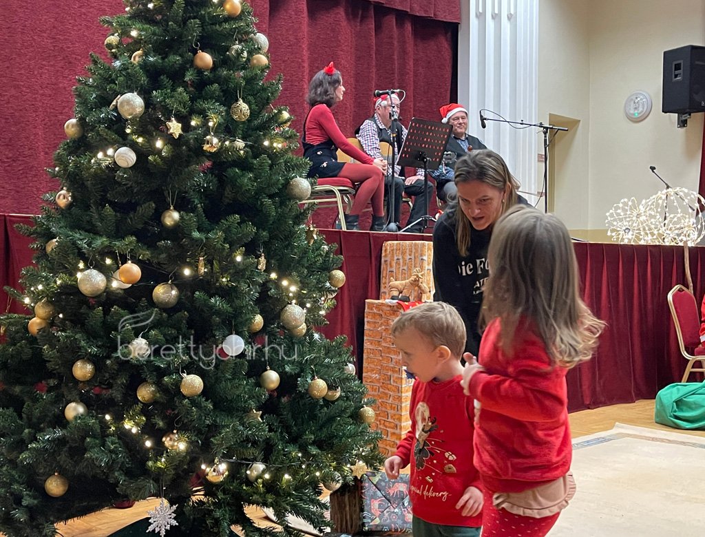 Megerkezett_a_tama_mikulas45