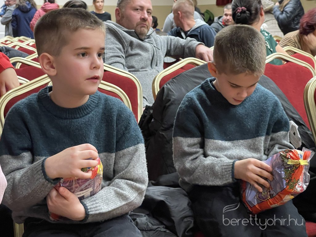 Megerkezett_a_tama_mikulas58