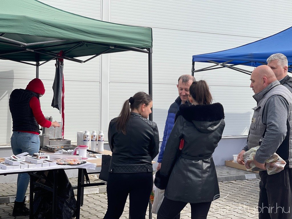 ujra_Tama_termeloi_vasar_09