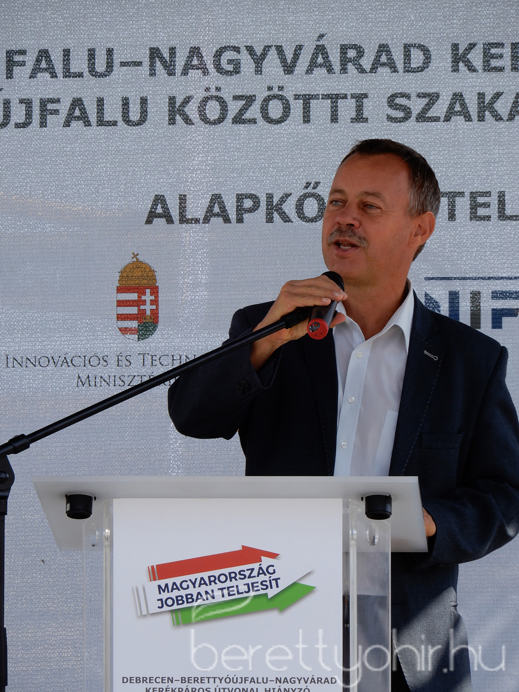 Berettyóújfalu Tépe kerékpárút alapkőletétele 04