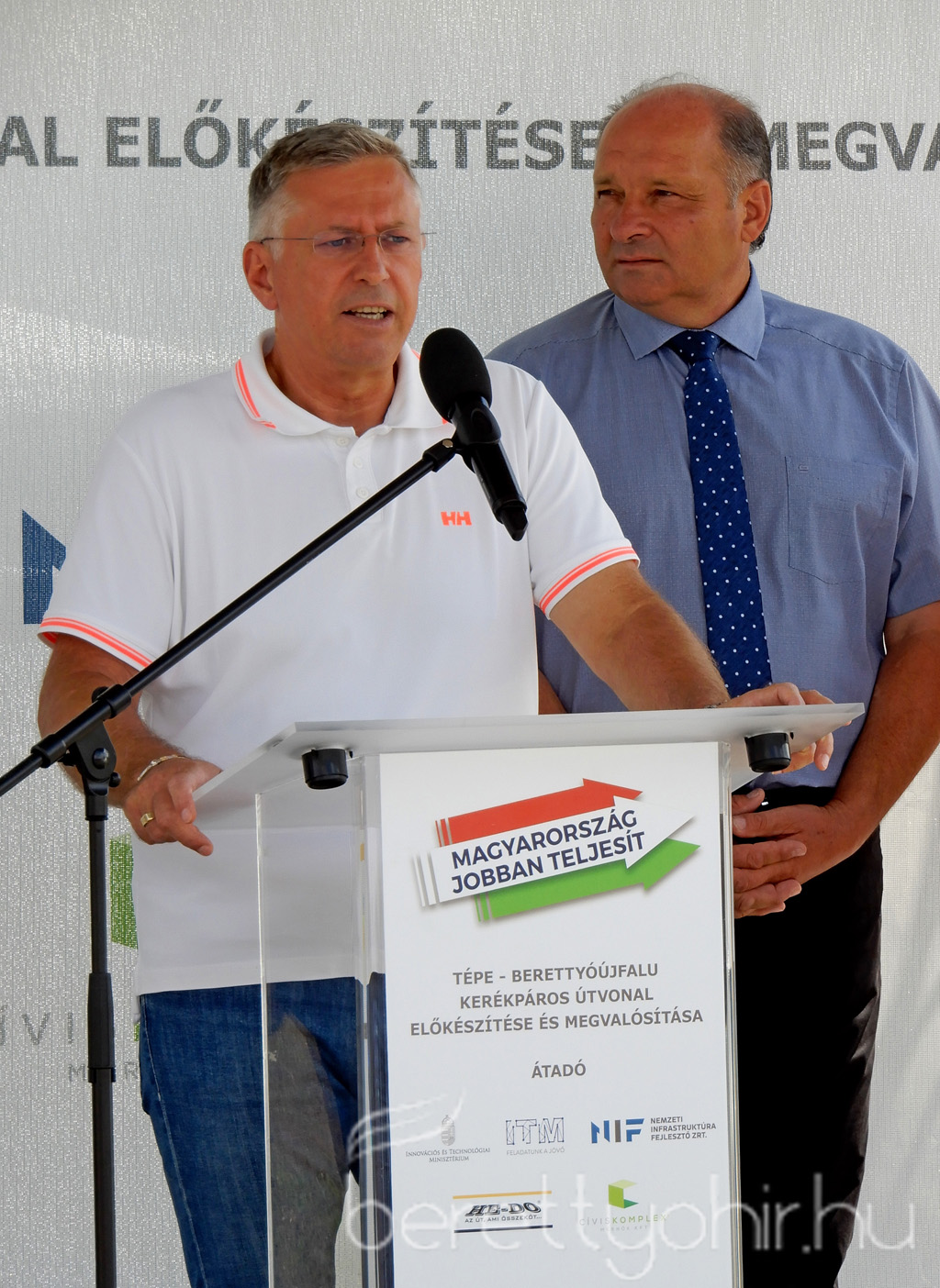 Átadták a Berettyóújfalu Tépe kerékpárutat 08