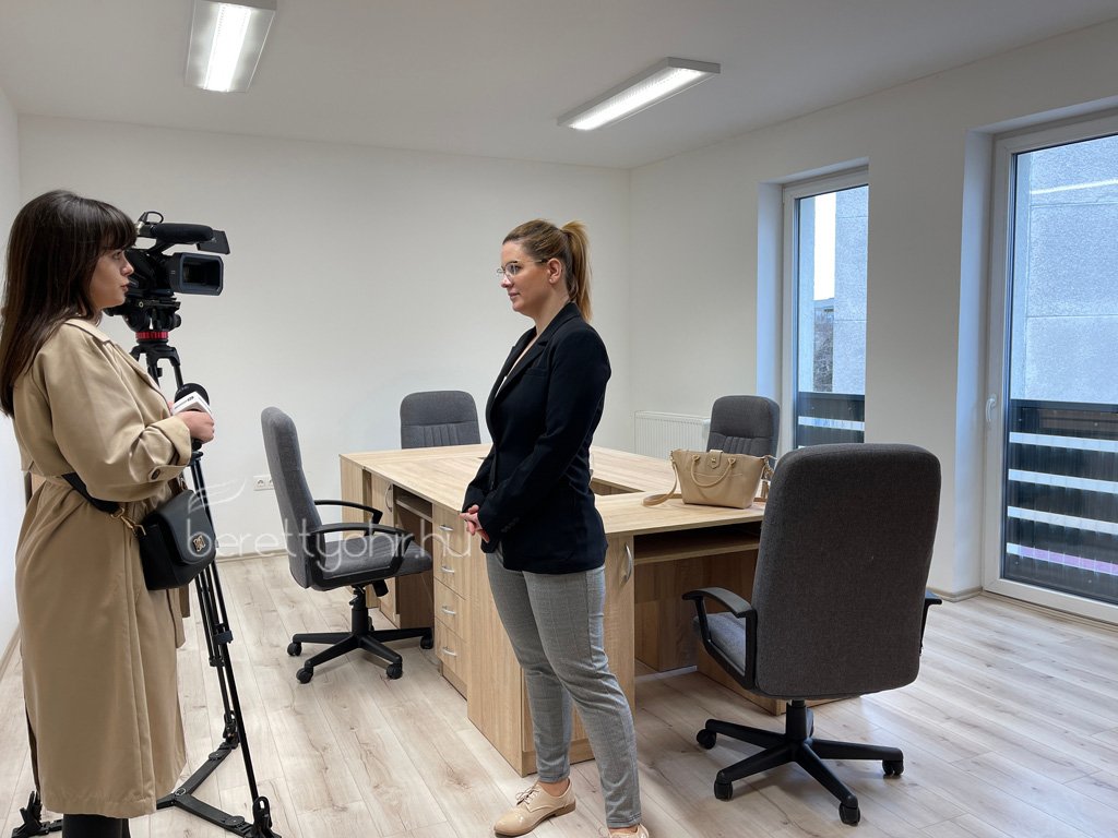 Atadtak_a_vallalkozok_hazat_48