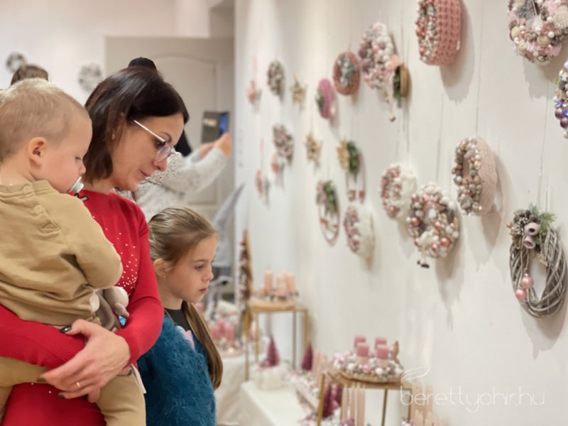 varazslatos_unnep_kiallitamegnyito_46