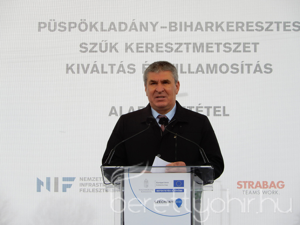 Vasútvonal villamosítása   alapkőletétel 03