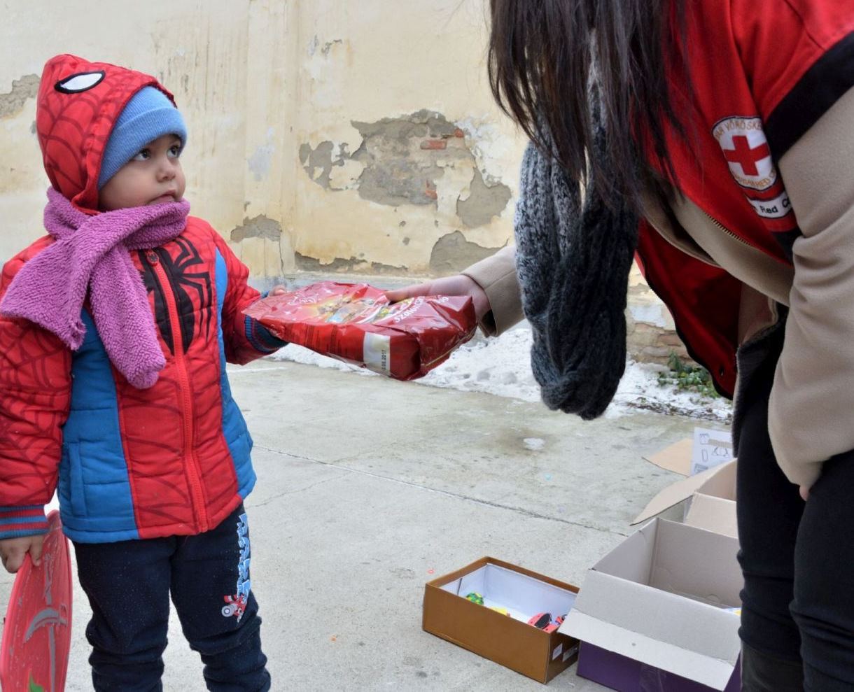 Adományosztás Debrecen 2016 Gy.G