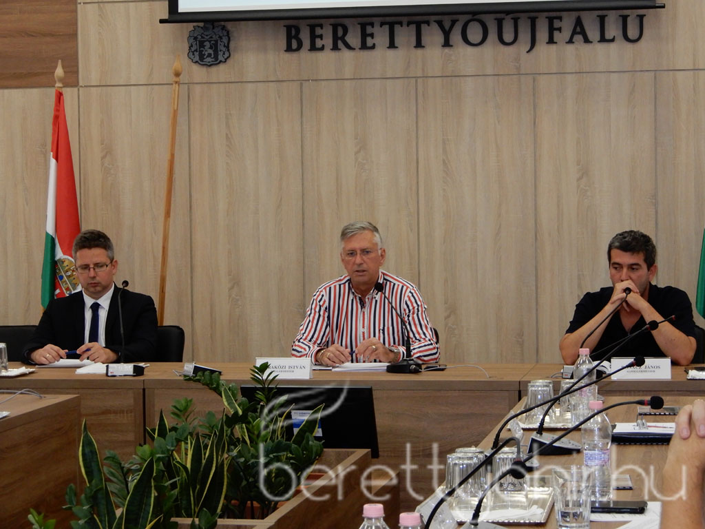 Közmeghallgatás 06