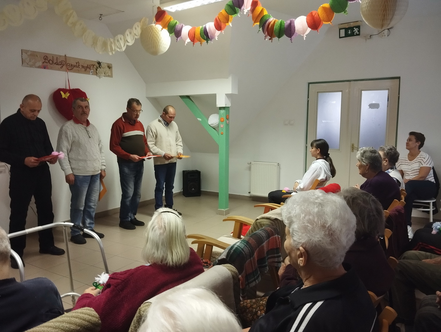 anyaknapja idosek 07