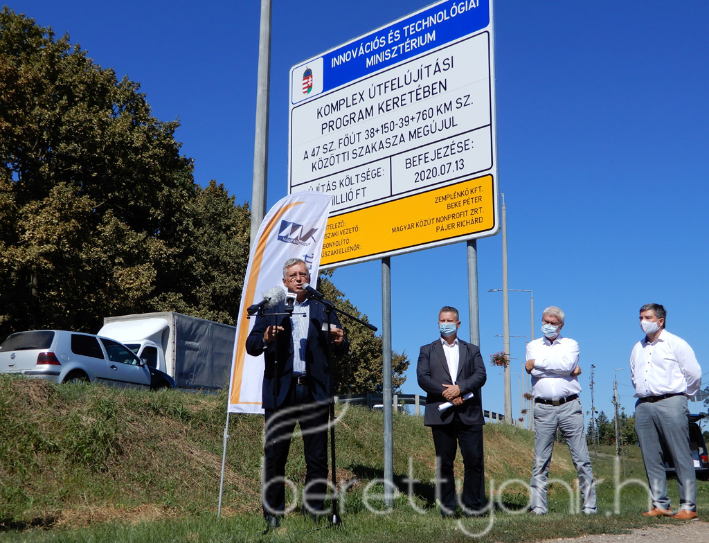 Megújult az 47 es főút szentmártoni szakasza 10